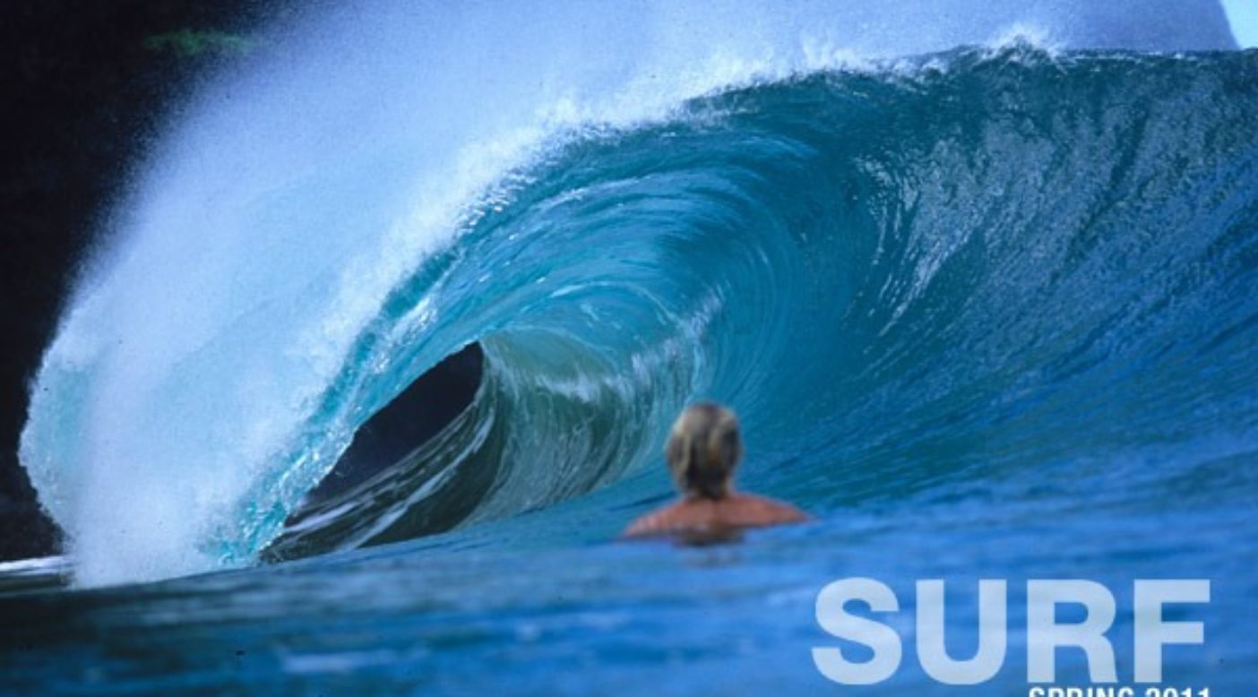 新たな「パーフェクト・ストーム」の目をのぞき込むクリス・マロイ。ポリネシア北部 Photo: Seth Stafford