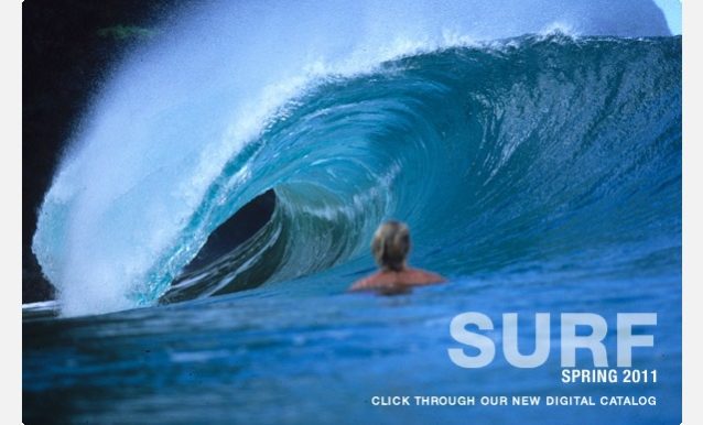 新たな「パーフェクト・ストーム」の目をのぞき込むクリス・マロイ。ポリネシア北部 Photo: Seth Stafford