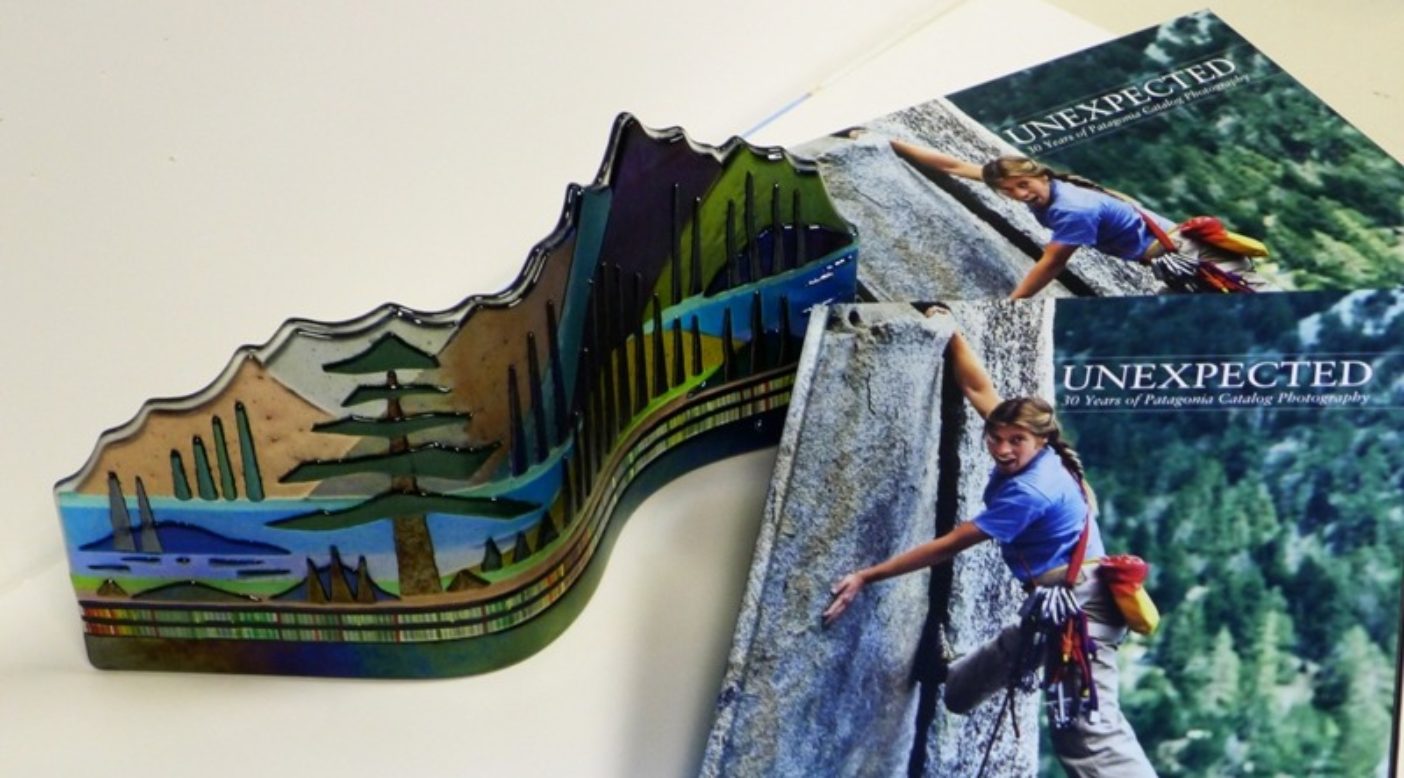 パタゴニア・ブックス発行の『Unexpected:30 Years of Patagonia Catalog Photography』が名誉あるバンフ賞を受賞