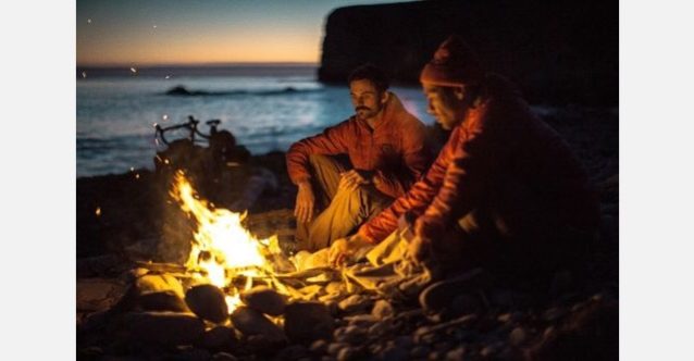 カノアとダン。お忍びのキャンプ場と完璧な天気 写真:ケレン・キーン
