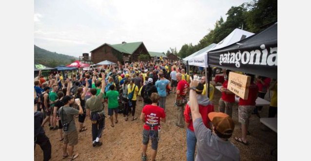 「ホースシュー地獄の24時間」はクライミング・コミュニティの最も素晴らしいイベントのひとつ。Photo: Lucas Marshall