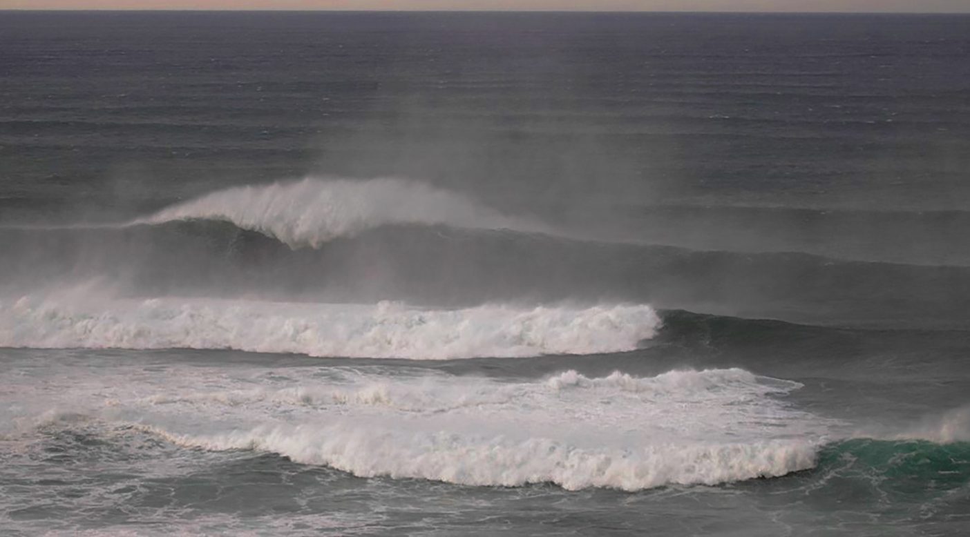 ラ・カルデラ:大きくて風が強く、どこか空虚。Photo: Miguel Arribazalaga, 2013