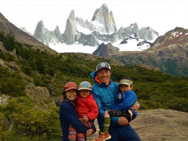 フィッツロイ山群の稜線を息子たちに見せてあげたい、それが今回の旅のきっかけでもあった。
写真:横山勝丘