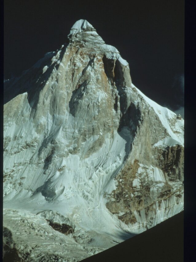 「山」写真:ジェイ・スミス
