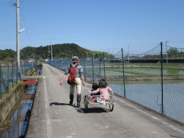「さぁ、海行く?山行く?」